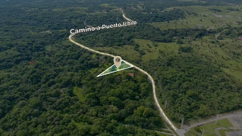 2,589.68 m² lot for sale in Urubó, Villa Bonita: foto 4 de 7