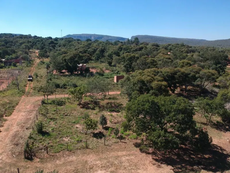 Corner lot for sale in Santiago de Chiquitos, 1,306 m²: foto 1 de 1
