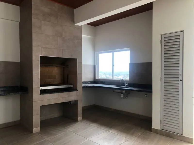 Departamento de 3 dormitorios en suite en venta sobre la Av. Banzer: foto 7 de 12