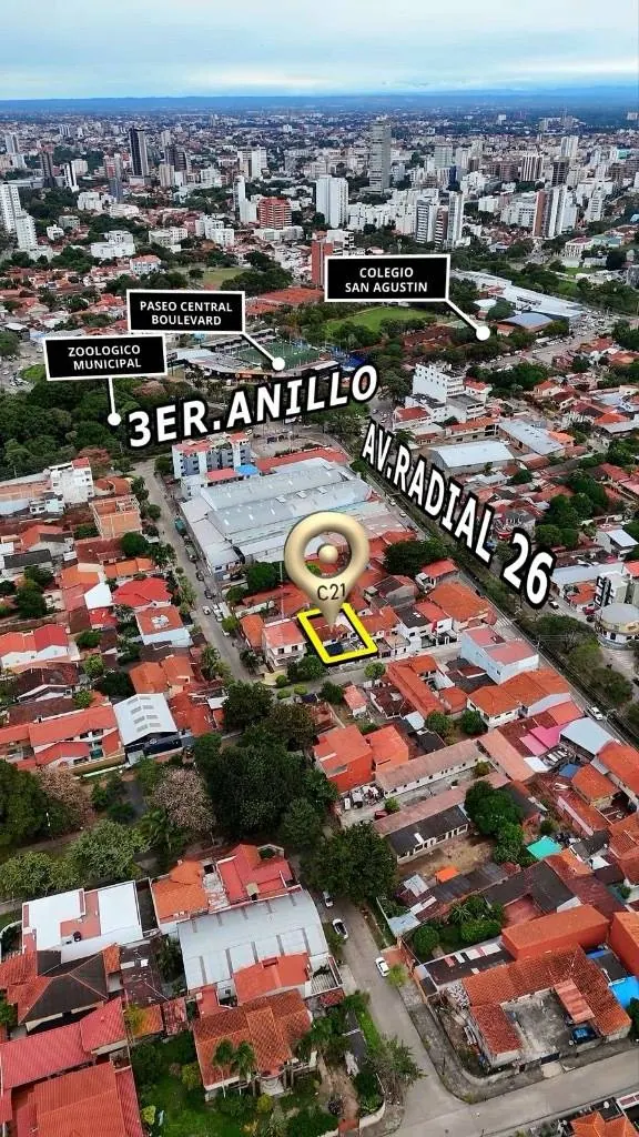 Casa con departamentos y local en venta en la Radial 26, 3er Anillo: foto 2 de 4