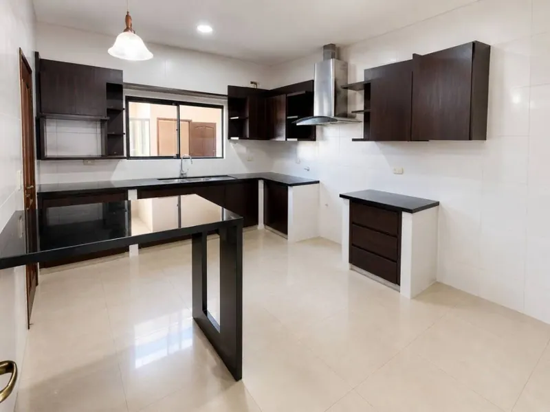 Casa de 3 suites en venta en el condominio Bavaria, Zona Norte: foto 5 de 8
