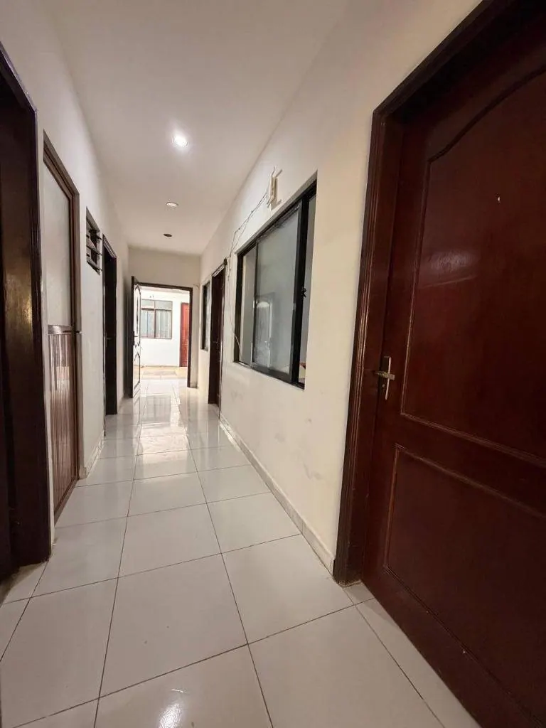 Casa comercial con departamento independiente en venta en la Zona Este: foto 12 de 16