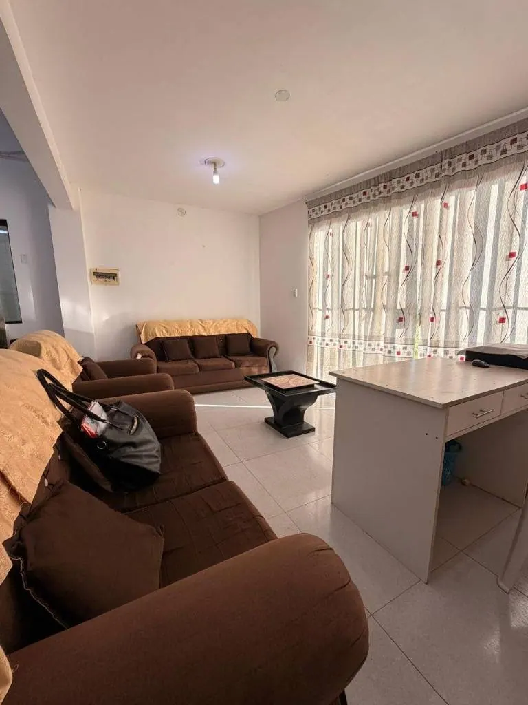 Casa comercial con departamento independiente en venta en la Zona Este: foto 14 de 16