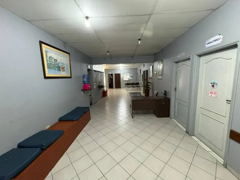 Local comercial para centro médico en venta en el centro, 414 m²: foto 1 de 5