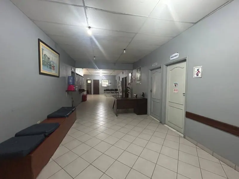 Local comercial para centro médico en venta en el centro, 414 m²: foto 3 de 5