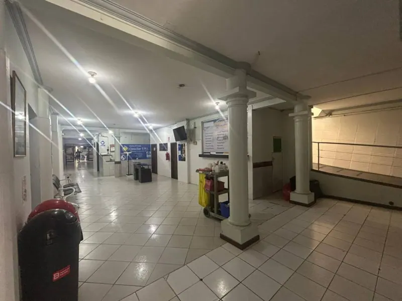 Local comercial de 1.512,26 m² en venta en el Centro: foto 8 de 31