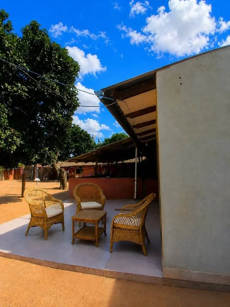 Corner house for sale in the East Zone, 773.51 m² lot: foto 3 de 12