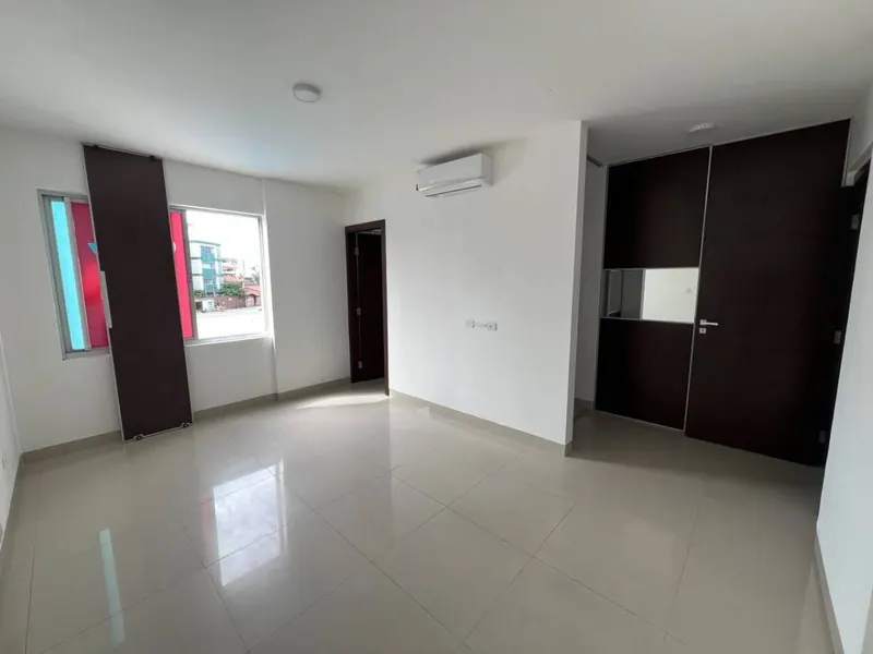 379.70 m² apartment for sale in Urbari, Versalles building: foto 11 de 23