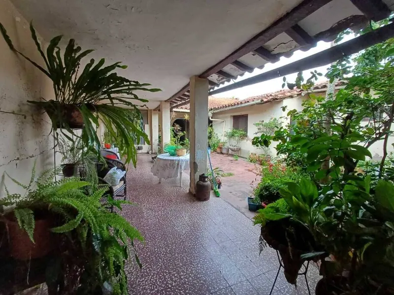 Terreno de 569,8 m² en venta en el Centro, uso de suelo mixto: foto 2 de 6