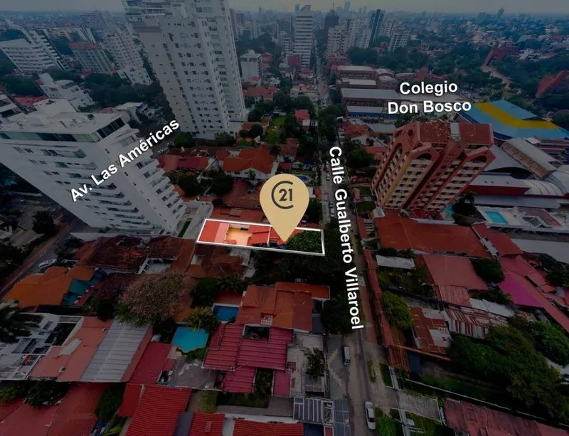 Casa de 5 dormitorios en venta en la zona Las Américas, 2do anillo: foto 3 de 27