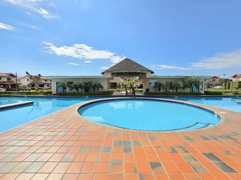 Casa de 3 dormitorios en venta en el condominio Villa Doria Pamphili: foto 2 de 14