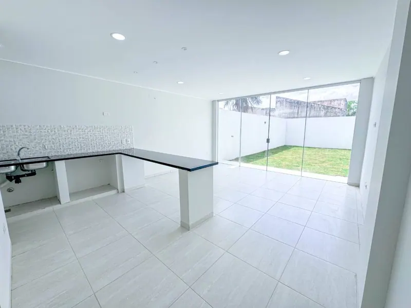 Casa de 3 dormitorios en venta en la urbanización Fenicia Neo: foto 4 de 12