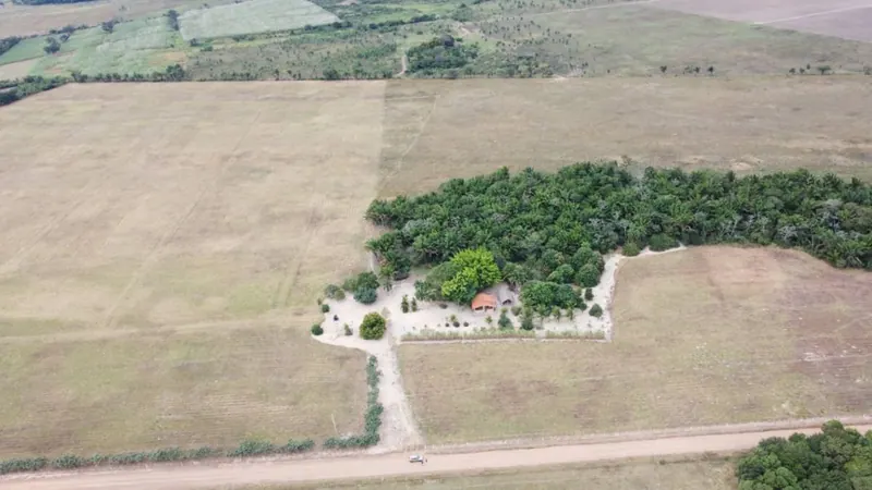 Terreno de 300 m² en venta en la urbanización Isla del Norte, Warnes: foto 1 de 7