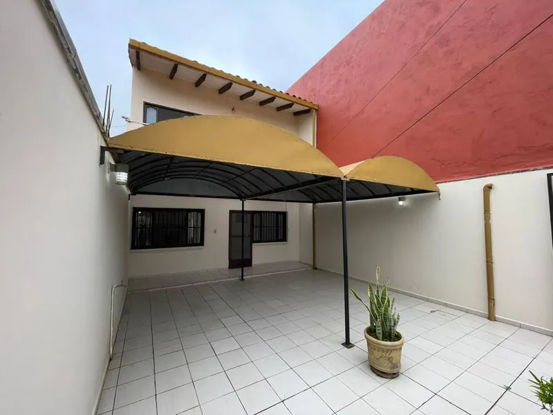 House for sale in the South Zone: foto 3 de 21