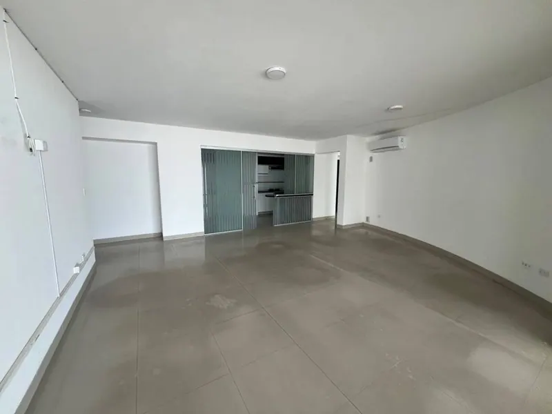 Apartment for rent in the Versalles building, Urbari neighborhood: foto 4 de 23