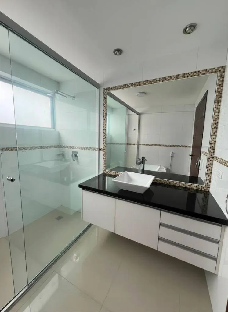 Apartment for rent in the Versalles building, Urbari neighborhood: foto 13 de 23