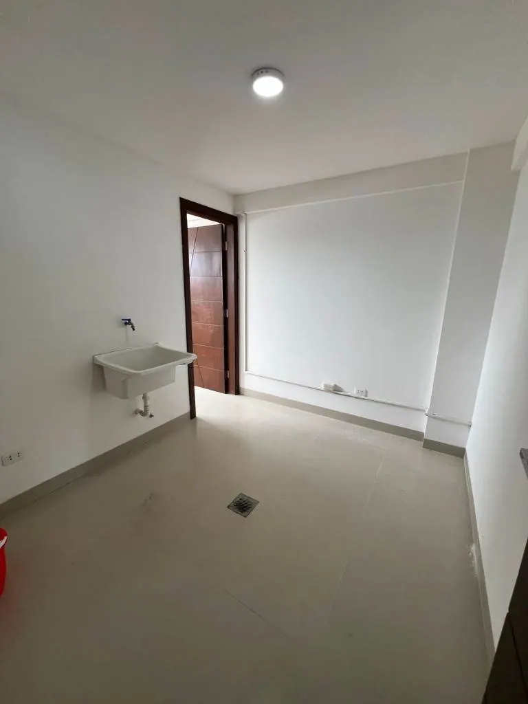Apartment for rent in the Versalles building, Urbari neighborhood: foto 18 de 23