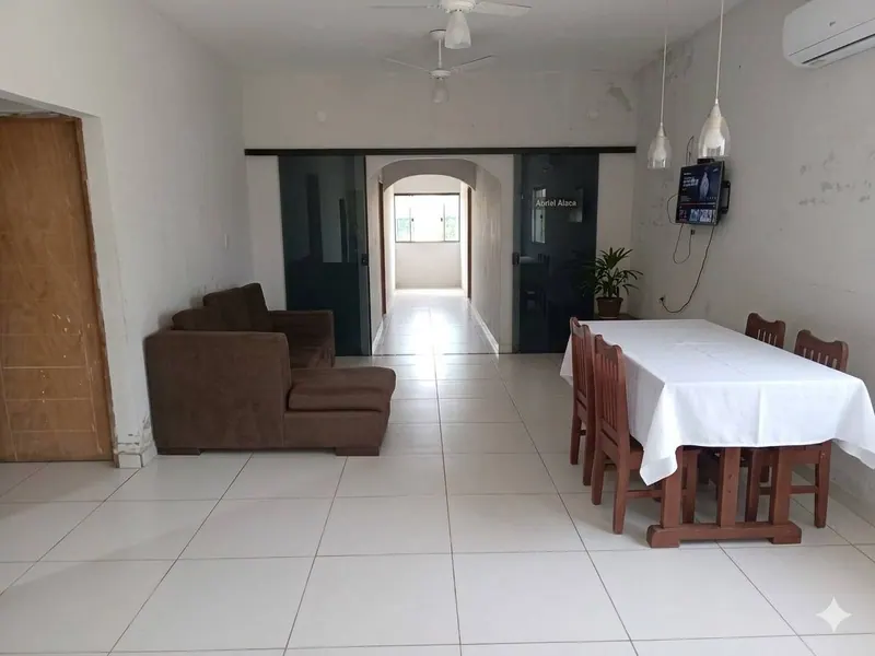 Casa con departamento independiente en anticrético en Los Totaises: foto 8 de 25