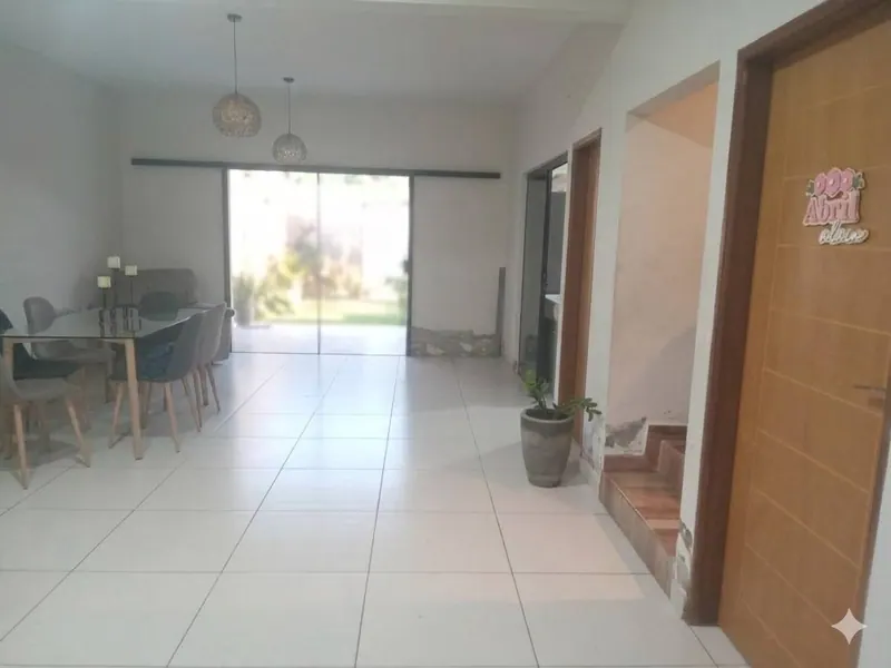 Casa con departamento independiente en anticrético en Los Totaises: foto 10 de 25