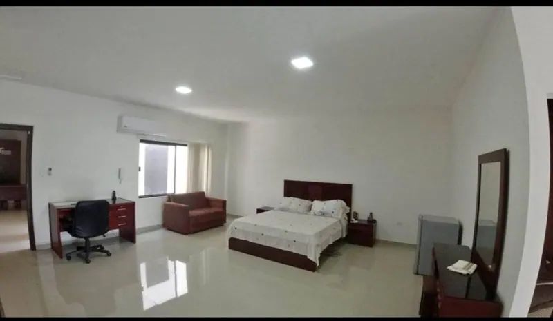 Casa de 3 dormitorios en venta sobre la Avenida Alemana: foto 2 de 6