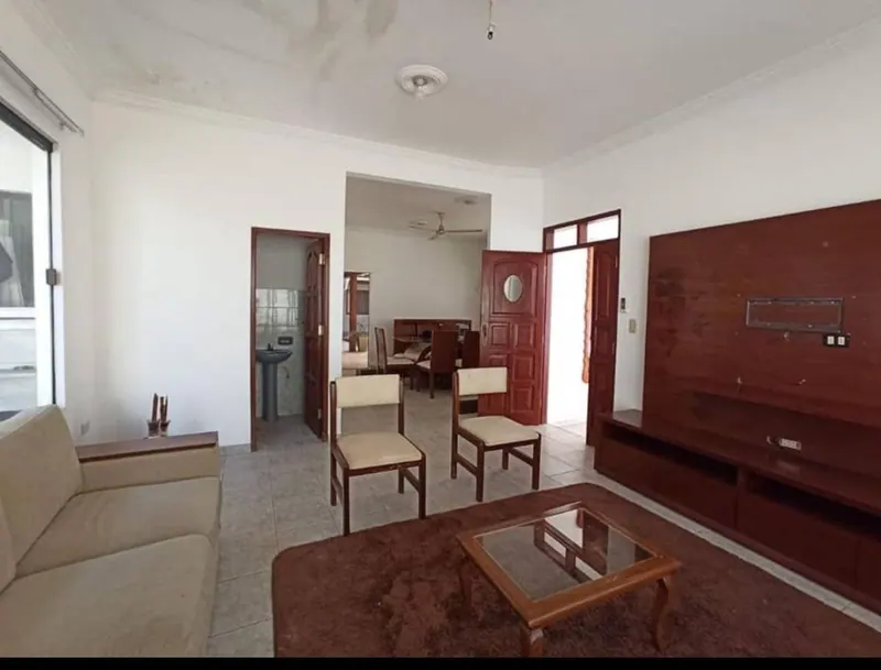 Casa de 3 dormitorios en venta sobre la Avenida Alemana: foto 6 de 6