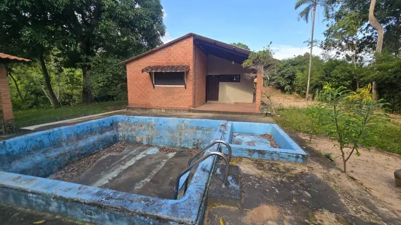 Quinta de 3.659 m² en venta en Buena Vista, cerca de la plaza: foto 1 de 11