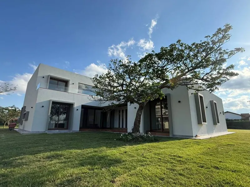 Casa a estrenar en venta en el condominio Arelis, Urubó: foto 4 de 30