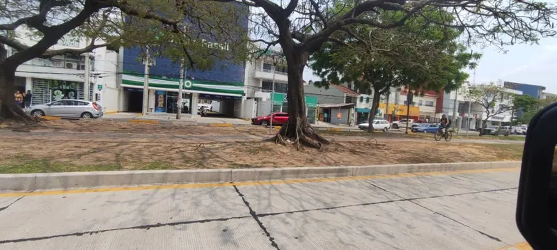 Terreno comercial de 365 m² en venta sobre el primer anillo, Centro: foto 3 de 11