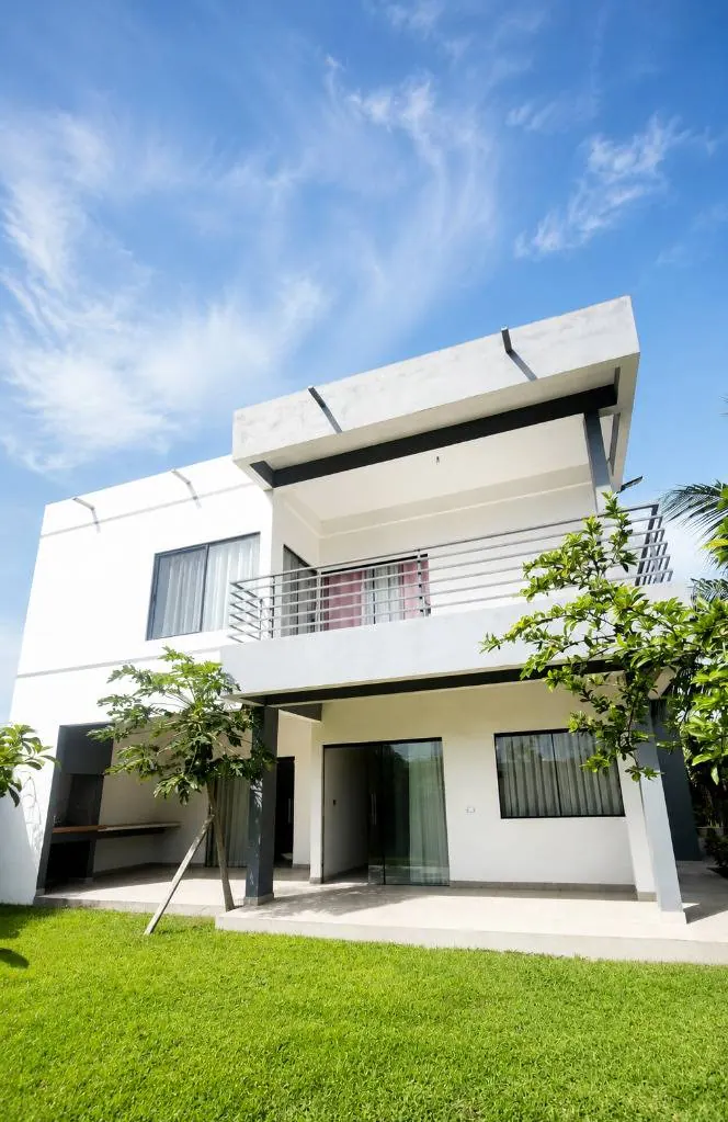 4-bedroom house for sale in Valle Sánchez, Warnes: foto 1 de 7