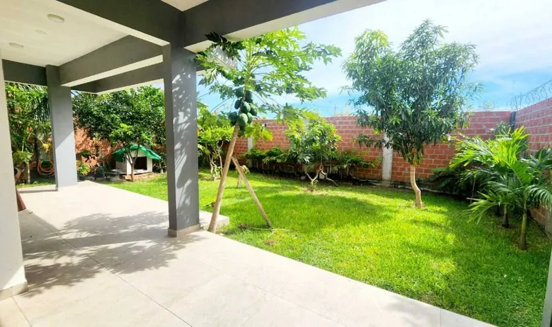 4-bedroom house for sale in Valle Sánchez, Warnes: foto 3 de 7