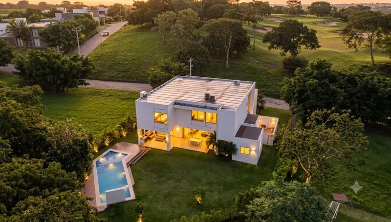 3-bedroom house for sale in Urubó Golf, with pool: foto 4 de 18