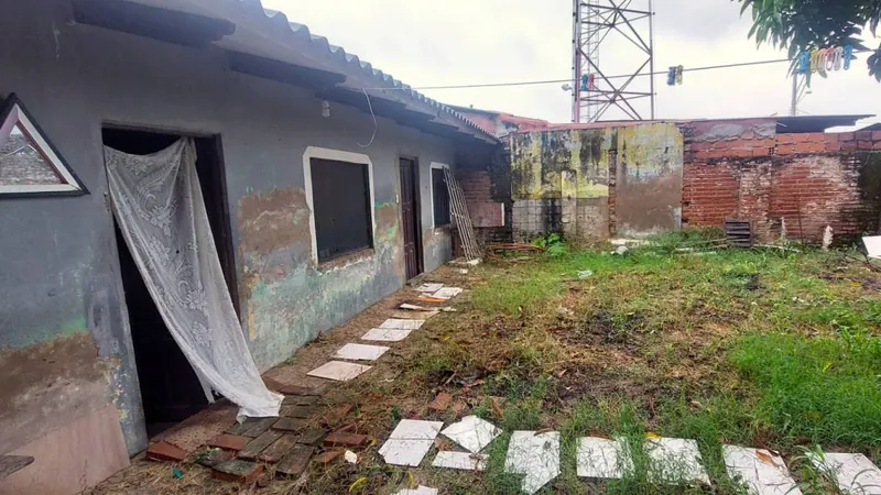 Casa de uso comercial en venta sobre avenida en la Zona Este: foto 4 de 19