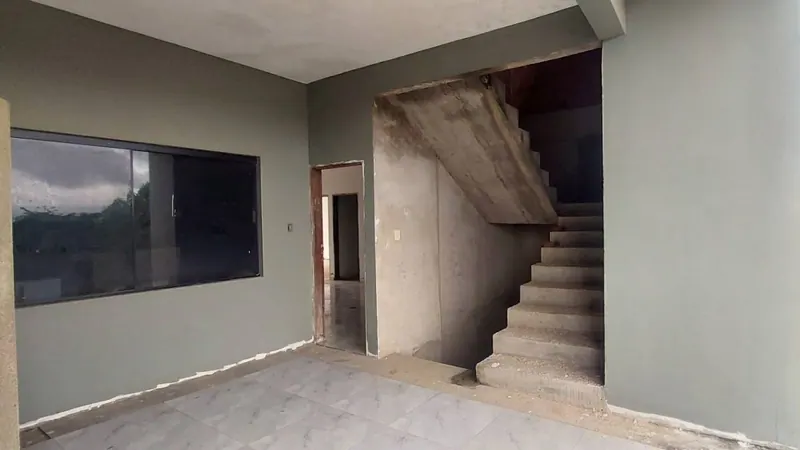 Casa de uso comercial en venta sobre avenida en la Zona Este: foto 6 de 19