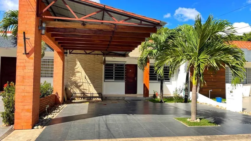 3-bedroom house for sale in the San Andrés del Norte gated community: foto 1 de 14