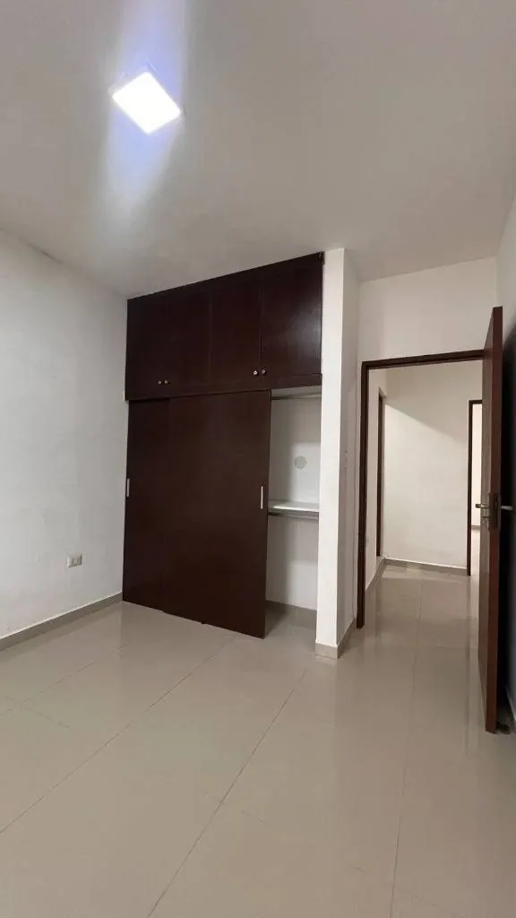 Casa de 3 dormitorios en venta cerca de la Av. Paragua, Zona Oeste: foto 7 de 11