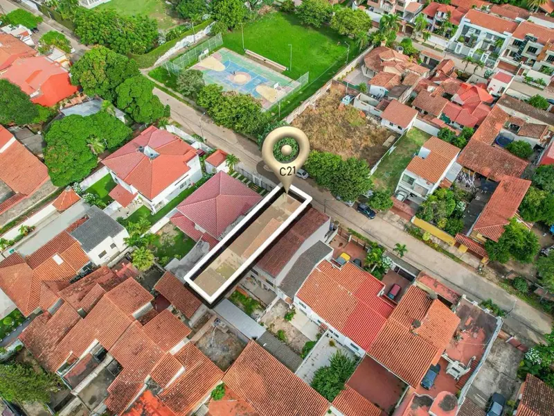 Casa de 2 dormitorios en venta cerca de la Av. Santos Dumont: foto 1 de 12