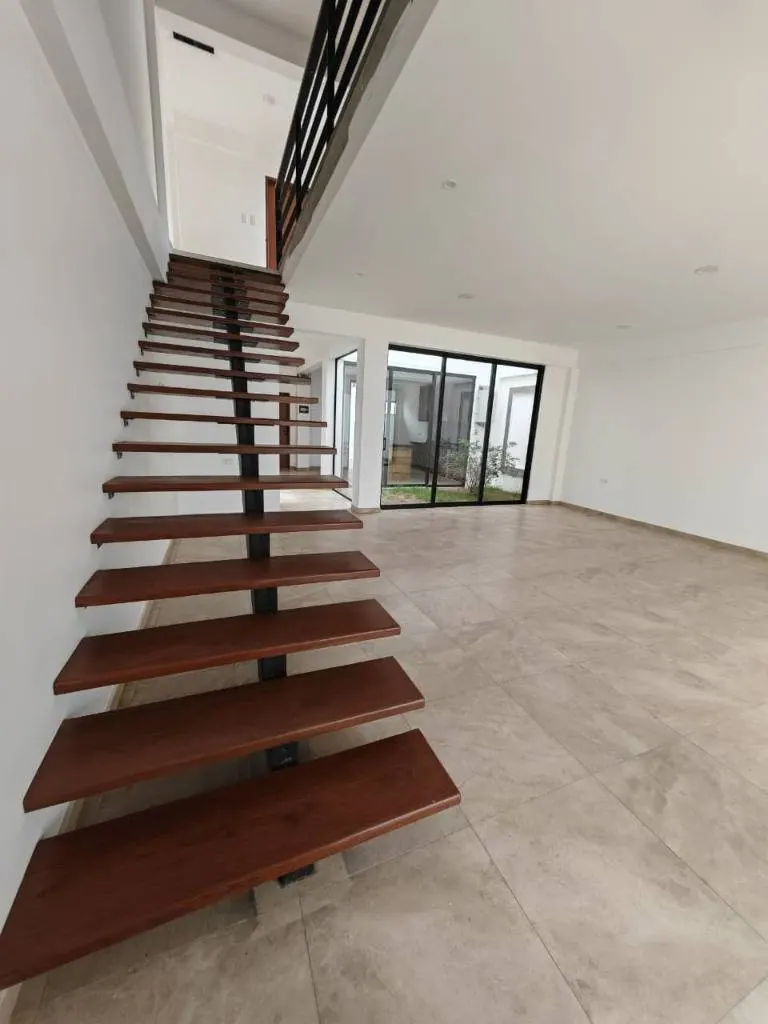 Casa gemela a estrenar en venta en la Zona Sur, av. Bolivia: foto 14 de 14