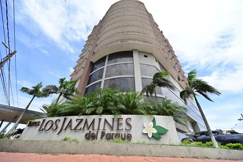Departamento de 3 dormitorios en venta en Los Jazmines del Parque: foto 2 de 11