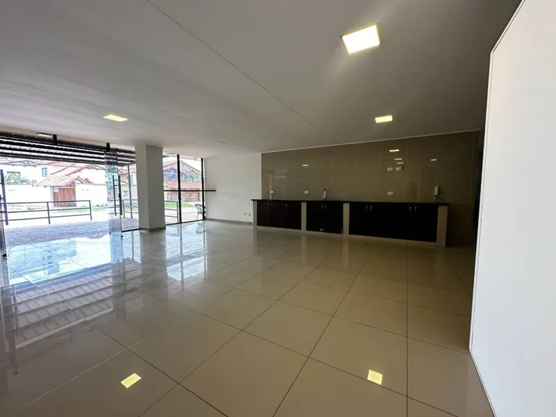Local comercial de 86,63 m² en venta en Los Jazmines del Parque: foto 4 de 6