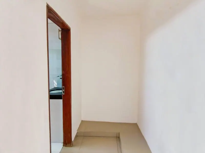 Casa de 5 dormitorios con galpón en venta en la Zona Este: foto 17 de 18