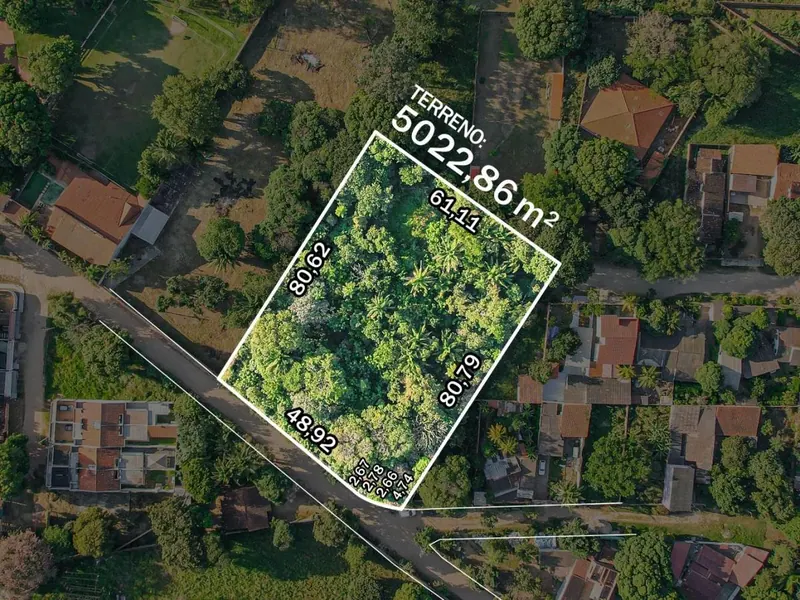 5,022.86 m² lot for sale in the North Zone, Av. Beni: foto 2 de 5