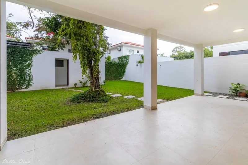 3-bedroom house for sale in the Bosques de la Colina gated community: foto 3 de 12
