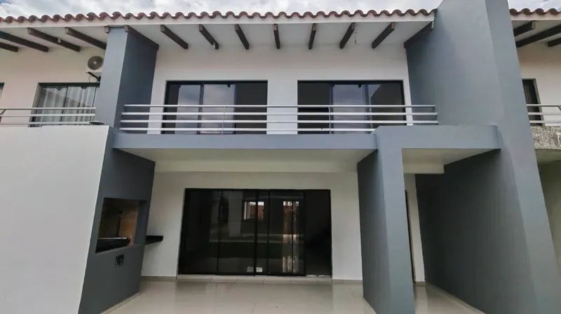 3-bedroom house for sale in the Amaranto gated community, East Zone: foto 1 de 17