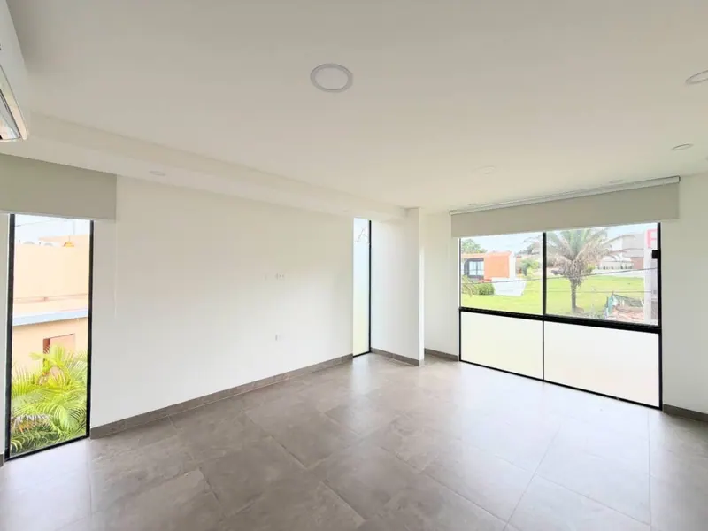 House for sale in the Lomas del Bosque gated community, Urubó: foto 14 de 27
