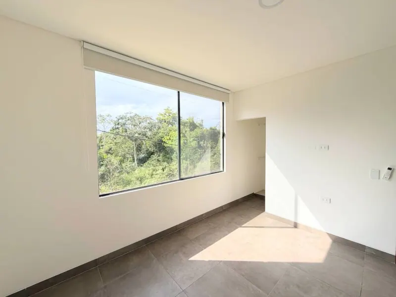 House for sale in the Lomas del Bosque gated community, Urubó: foto 18 de 27