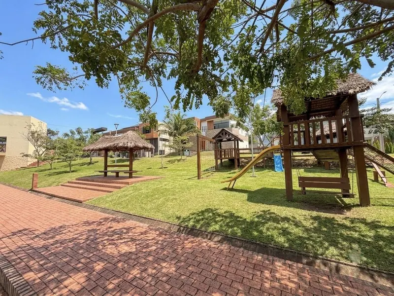 House for sale in the Lomas del Bosque gated community, Urubó: foto 25 de 27