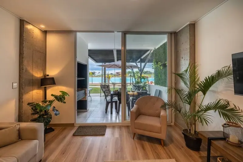 Departamento amoblado de 1 dormitorio en venta en Mar Adentro, Urubó: foto 2 de 24