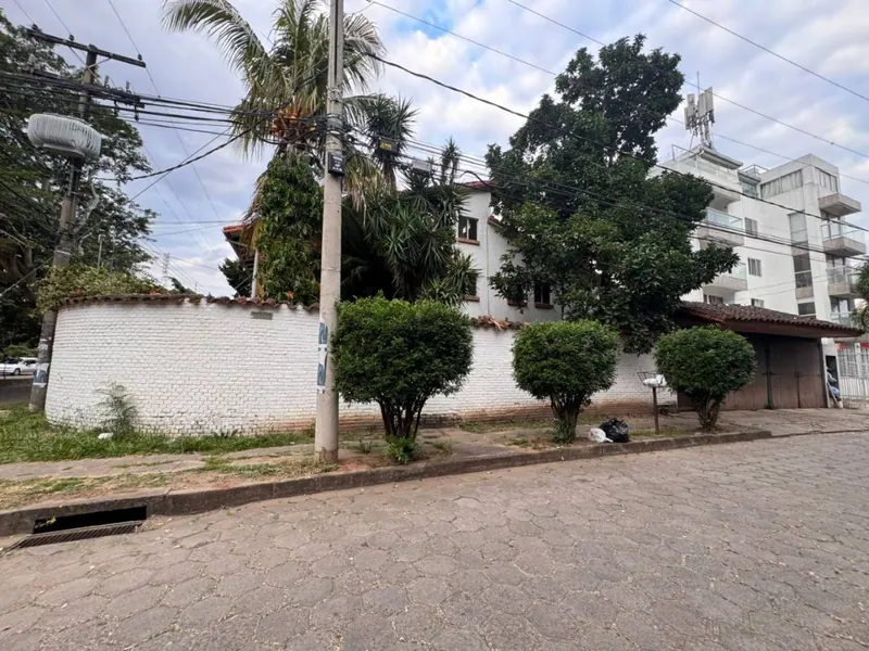 Corner house for sale facing Parque Urbano, South Zone: foto 2 de 11