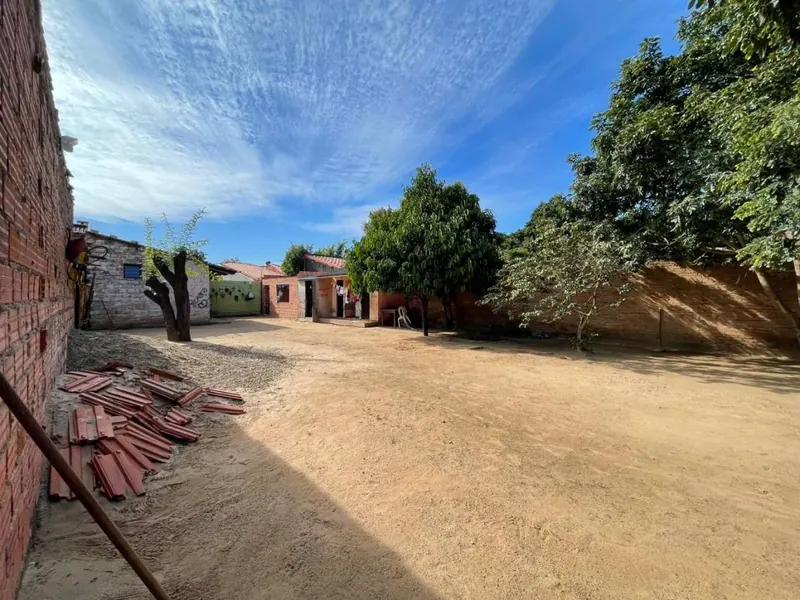 Terreno de 420 m² en venta en la Zona Sur, entre 6to y 7mo anillo: foto 4 de 12
