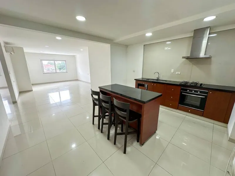 Edificio con 7 departamentos en venta en la Zona Oeste, 776 m²: foto 5 de 5